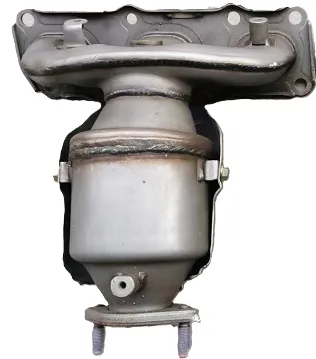 CleanCore Manifold Cat Kia Carnival YP 02/15 - 05/18 3.3L G6DH, 05/18 - 10/20 3.3L G6DM Radiator Side Manifold Cat