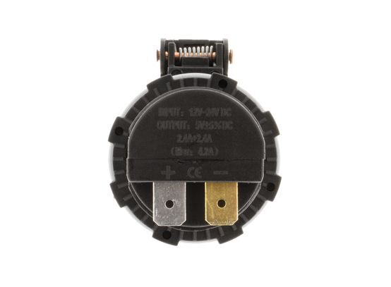 Hulk 4X4 - DUAL USB SOCKET 2.4a EACH PORT TOTAL 4.8a 90 DEGREE TERMINALS