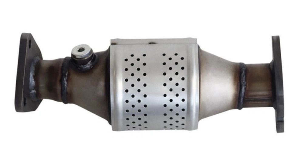 CleanCore | Euro 4 Close Coupled RHS Manifold Cat | Nissan Navara D40 & Pathfinder R51 VQ40 4.0L V6 2005–2013